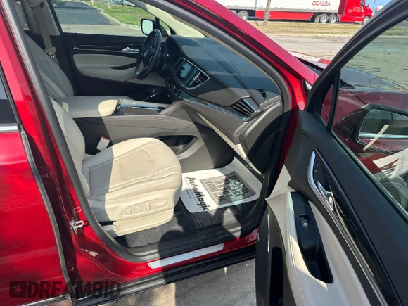 2024 Buick Enclave Premium with VIN 5GAERCKW5RJ115376, listed as a Copart auction lot 49748585 with 7,728 mi miles and Clean Title. Bid and sale history available at DreamBid. Image 5.