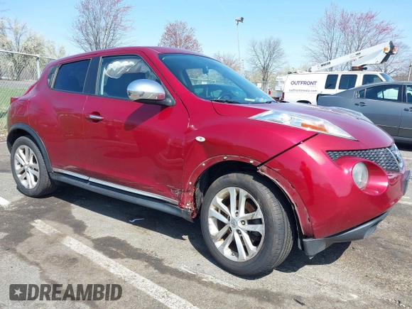 2013 Nissan Juke S with VIN JN8AF5MV5DT210785, listed as a IAAI auction lot 41902951 with 145,799 mi miles. Bid and sale history available at carsss.com. Image 6.