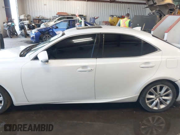 2014 Lexus IS 250 with VIN JTHBF1D23E5019062, listed as a IAAI auction lot 42451266 with 123,228 mi miles and . Bid and sale history available at DreamBid. Image 14.