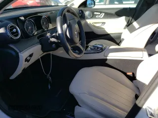 2017 Mercedes-Benz E-Class E 300 Luxury with VIN WDDZF4KB9HA148204, listed as a Copart auction lot 42724813 with 22,457 mi miles. Bid and sale history available at carsss.com. Image 7.