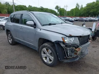 2017 Jeep Compass Latitude with VIN 1C4NJDEB0HD112001, listed as a IAAI auction lot 42352409 with 151,352 mi miles and . Bid and sale history available at DreamBid. Image 18.