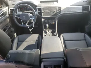 2021 Volkswagen Atlas SE z VIN 1V2JC2CA2MC208850, wystawiony jako Copart lot #87885655 z przebiegiem 29 399 mil mil oraz Szkoda całkowita • Salvage title. Historia ofert i sprzedaży dostępna na DreamBid. Obrazek 8.