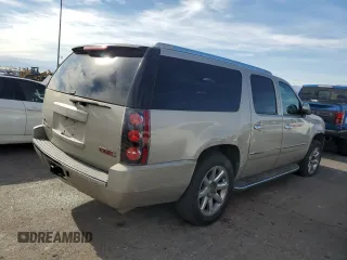 2009 GMC Yukon XL z VIN 1GKFC06279R255624, wystawiony jako Copart lot #49852455 z przebiegiem 236 322 mil mil oraz Szkoda całkowita • Salvage title. Historia ofert i sprzedaży dostępna na DreamBid. Obrazek 3.