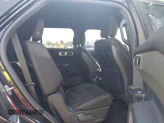 2020 Ford Explorer XLT z VIN 1FMSK8DH7LGB27949, wystawiony jako IAAI lot #42120602 z przebiegiem 64 186 mil mil oraz . Historia ofert i sprzedaży dostępna na DreamBid. Obrazek 8.