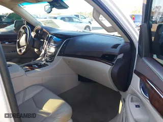 2016 Cadillac Escalade Luxury Collection with VIN 1GYS4BKJ4GR339343, listed as a IAAI auction lot 41456214 with 114,777 mi miles. Bid and sale history available at carsss.com. Image 5.