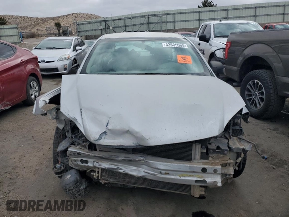 2005 Chevrolet Cobalt with VIN 1G1AK52F757502119, listed as a Copart auction lot 42635665 with Not Provided miles and Salvage Title. Bid and sale history available at DreamBid. Image 5.