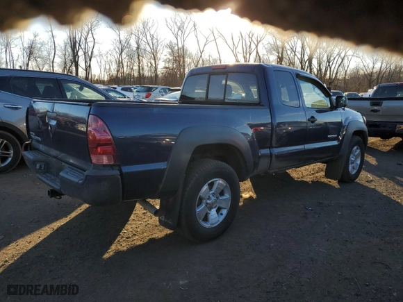 2006 Toyota Tacoma with VIN 5TEUX42N56Z153429, listed as a Copart auction lot 87354784 with 158,621 mi miles and Salvage Title. Bid and sale history available at carsss.com. Image 3.
