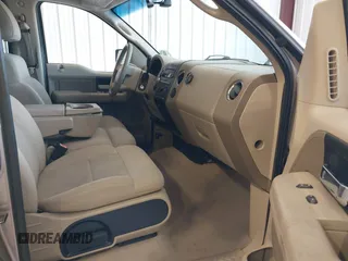 2006 Ford F-150 XLT z VIN 1FTPW14V26KD91366, wystawiony jako IAAI lot #42837337 z przebiegiem 195 334 mil mil oraz . Historia ofert i sprzedaży dostępna na DreamBid. Obrazek 5.