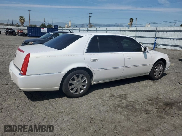 2006 Cadillac DTS 1SB z VIN 1G6KD57Y36U144765, wystawiony jako Copart lot #50603475 z przebiegiem 105 637 mil mil oraz Czysty tytuł • Clean title. Historia ofert i sprzedaży dostępna na DreamBid. Obrazek 3.