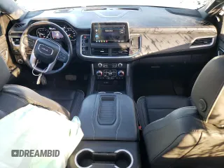 2021 GMC Yukon SLT with VIN 1GKS2BKD9MR188327, listed as a Copart auction lot 82426804 with 91,959 mi miles and Salvage Title. Bid and sale history available at carsss.com. Image 8.