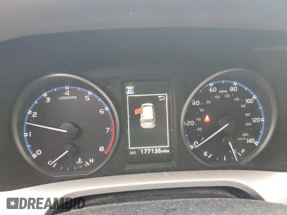 2018 Toyota RAV4 LE с VIN JTMBFREV0JJ181144, выставлен на аукционе Copart как лот 57117405 с пробегом 177 136 миль миль и Списание • Salvage title. История ставок и продаж доступна на DreamBid. Изображение 9.
