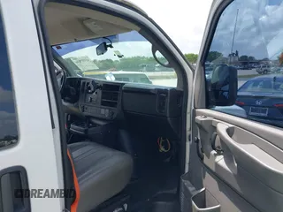 2014 Chevrolet Express Cargo Van with VIN 1GCSGAFX6E1157757, listed as a IAAI auction lot 41937846 with 231,814 mi miles. Bid and sale history available at carsss.com. Image 5.