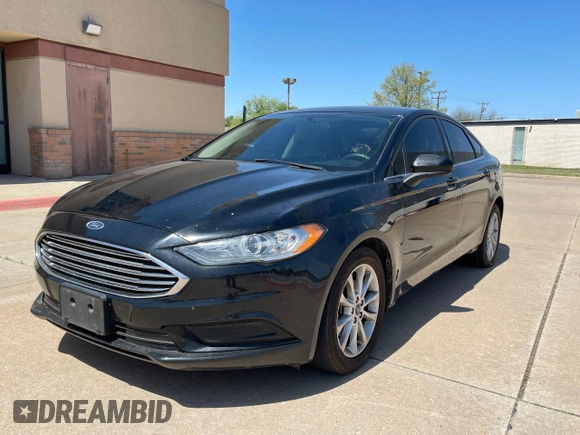 2017 Ford Fusion SE with VIN 3FA6P0HD5HR252082, listed as a Copart auction lot 53118095 with 181,528 mi miles and Clean Title. Bid and sale history available at DreamBid. Image 2.