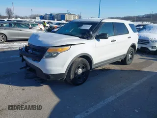 2014 Ford Police Interceptor Utility z VIN 1FM5K8ARXEGA33593, wystawiony jako IAAI lot #41342821 z przebiegiem 175 456 mil mil oraz . Historia ofert i sprzedaży dostępna na DreamBid. Obrazek 16.