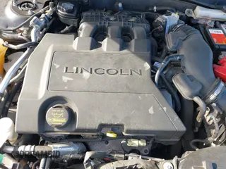 2012 Lincoln MKZ with VIN 3LNHL2JC5CR829225, listed as a IAAI auction lot 42088988 with 121,136 mi miles. Bid and sale history available at carsss.com. Image 10.