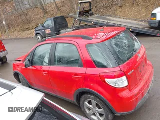 2011 Suzuki SX4 Crossover with VIN JS2YB5A39B6301570, listed as a IAAI auction lot 41666875 with 103,724 mi miles. Bid and sale history available at carsss.com. Image 14.