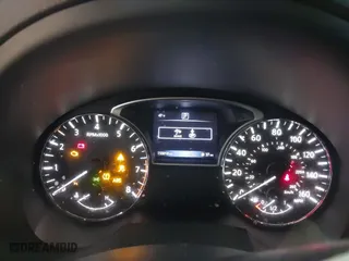2017 Nissan Altima 2.5 SR with VIN 1N4AL3AP1HC184308, listed as a IAAI auction lot 41729115 with 155,018 mi miles. Bid and sale history available at carsss.com. Image 7.