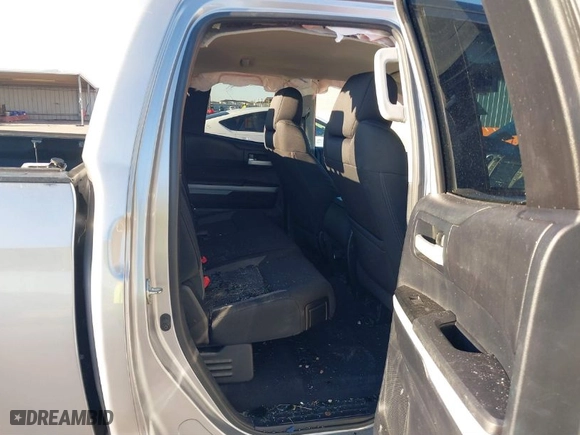 2014 Toyota Tundra 2WD Truck SR with VIN 5TFRM5F11EX079654, listed as a IAAI auction lot 41320363 with 140,514 mi miles. Bid and sale history available at carsss.com. Image 8.