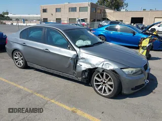 2010 BMW 3 Series 328i with VIN WBAPH7C54AA176131, listed as a IAAI auction lot 42636952 with 119,700 mi miles and . Bid and sale history available at DreamBid. Image 1.