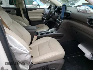 2022 Ford Explorer Platinum with VIN 1FM5K8HC6NGA70335, listed as a Copart auction lot 68748524 with 58,767 mi miles and Salvage Title. Bid and sale history available at carsss.com. Image 7.