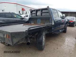 2019 Ford F-250 XL with VIN 1FT7W2BT8KEF65313, listed as a IAAI auction lot 42107459 with 194,049 mi miles and . Bid and sale history available at DreamBid. Image 4.