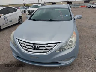 2011 Hyundai Sonata Limited with VIN 5NPEC4AC3BH264932, listed as a IAAI auction lot 42203340 with 165,851 mi miles and . Bid and sale history available at carsss.com. Image 6.