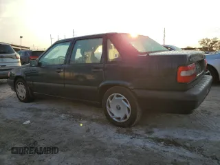 1996 Volvo 850 GT с VIN YV1LS5541T1333770, выставлен на аукционе Copart как лот 75917574 с пробегом 41 624 миль миль и На запчасти • Non repairable. История ставок и продаж доступна на DreamBid. Изображение 2.
