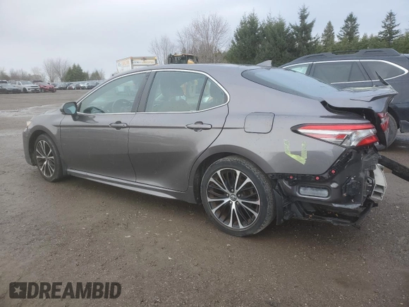 2018 Toyota Camry LE с VIN 4T1B11HK3JU126232, выставлен на аукционе Copart как лот 81671814 с пробегом 126 836 миль миль и Чистый • Clean title. История ставок и продаж доступна на DreamBid. Изображение 2.
