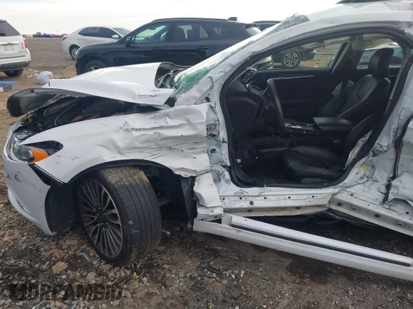2018 Ford Fusion Titanium with VIN 3FA6P0RU9JR206923, listed as a IAAI auction lot 42522204 with Not provided miles and . Bid and sale history available at DreamBid. Image 6.