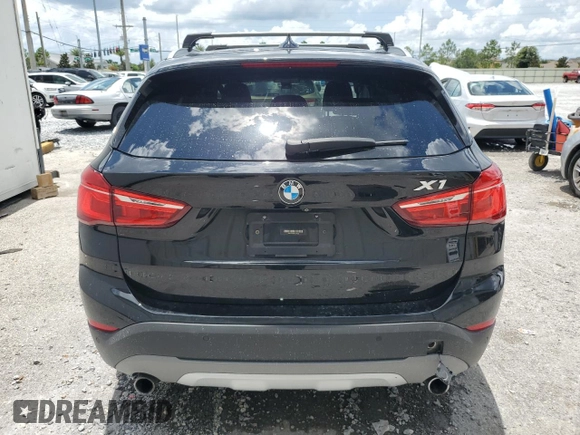 2016 BMW X1 xDrive28i z VIN WBXHT3C34G5E54952, wystawiony jako Copart lot #60713485 z przebiegiem 69 395 mil mil oraz Szkoda całkowita • Salvage title. Historia ofert i sprzedaży dostępna na DreamBid. Obrazek 6.