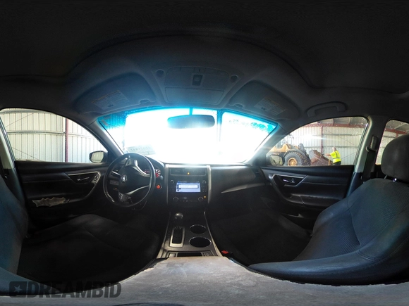 2015 Nissan Altima 2.5 S with VIN 1N4AL3AP8FC269224, listed as a IAAI auction lot 42021842 with 211,816 mi miles and . Bid and sale history available at carsss.com. Image 19.