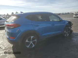 2018 Hyundai Tucson Sport z VIN KM8J3CAL4JU781052, wystawiony jako Copart lot #46996625 z przebiegiem 63 479 mil mil oraz Szkoda całkowita • Salvage title. Historia ofert i sprzedaży dostępna na DreamBid. Obrazek 3.