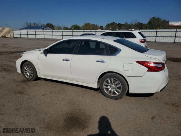 2017 Nissan Altima 2.5 S with VIN 1N4AL3AP4HN314473, listed as a Copart auction lot 50314415 with 183,119 mi miles and Salvage Title. Bid and sale history available at carsss.com. Image 2.