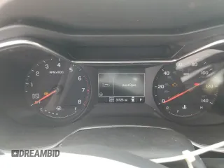 2022 Chevrolet TrailBlazer LT with VIN KL79MRSL4NB045331, listed as a Copart auction lot 58072344 with 31,125 mi miles and Salvage Title. Bid and sale history available at DreamBid. Image 9.
