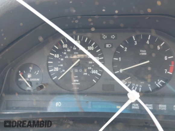 1989 BMW 3 Series 325is z VIN WBAAA2300KAE71779, wystawiony jako IAAI lot #41819881 z przebiegiem 146 433 mil mil oraz . Historia ofert i sprzedaży dostępna na DreamBid. Obrazek 7.
