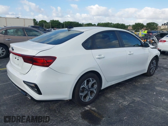 2021 Kia Forte FE with VIN 3KPF24AD7ME349327, listed as a IAAI auction lot 42166949 with 71,217 mi miles and . Bid and sale history available at DreamBid. Image 4.