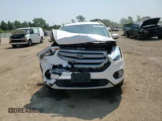 2019 Ford Escape Titanium z VIN 1FMCU9J93KUA51020, wystawiony jako Copart lot #60462495 z przebiegiem 59 998 mil mil oraz Szkoda całkowita • Salvage title. Historia ofert i sprzedaży dostępna na DreamBid. Obrazek 13.