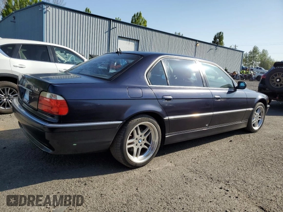 2001 BMW 7 Series 740iL z VIN WBAGH83451DP19708, wystawiony jako Copart lot #54583965 z przebiegiem 125 982 mil mil oraz Czysty tytuł • Clean title. Historia ofert i sprzedaży dostępna na DreamBid. Obrazek 3.