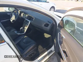 2013 Volvo S60 T5 Premier with VIN YV1612FS8D1232707, listed as a IAAI auction lot 41916058 with Not provided miles and . Bid and sale history available at DreamBid. Image 5.