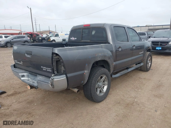 2013 Toyota Tacoma PreRunner with VIN 5TFJU4GN4DX039706, listed as a IAAI auction lot 41465806 with 126,322 mi miles. Bid and sale history available at carsss.com. Image 4.