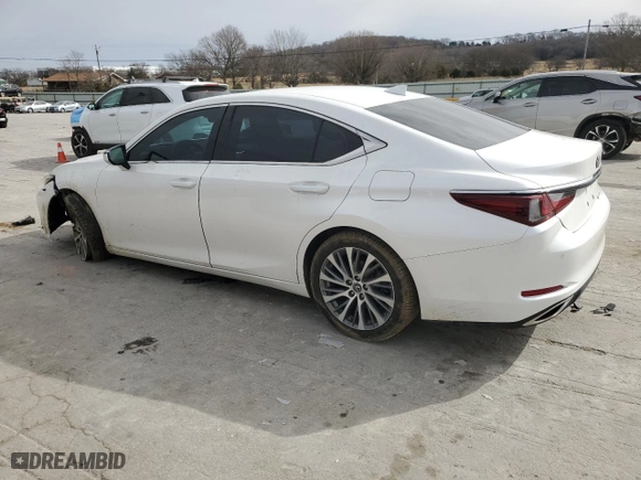 2020 Lexus ES with VIN 58ADZ1B1XLU074823, listed as a Copart auction lot 47301035 with 47,117 mi miles and Salvage Title. Bid and sale history available at carsss.com. Image 2.