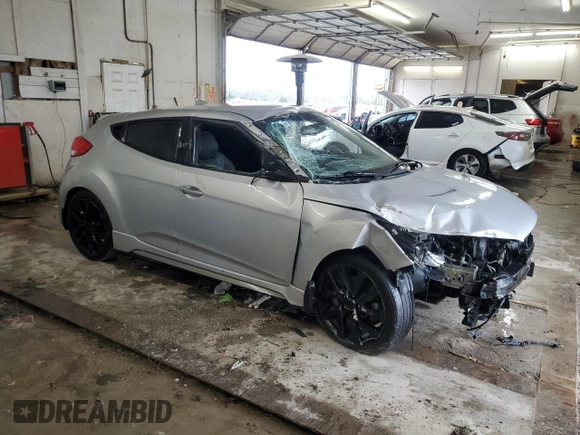 2014 Hyundai Veloster Turbo with VIN KMHTC6AE3EU183570, listed as a Copart auction lot 51014085 with 110,139 mi miles and Clean title. Bid and sale history available at DreamBid. Image 4.