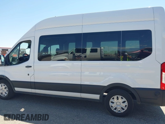2024 Ford Transit Passenger XL with VIN 1FBAX2X88RKA16346, listed as a IAAI auction lot 42478903 with 21,423 mi miles and . Bid and sale history available at DreamBid. Image 14.