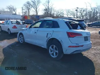 2024 Audi Q5 Premium with VIN WA1ABAFY8R2043756, listed as a IAAI auction lot 41410186 with 23,906 mi miles and . Bid and sale history available at DreamBid. Image 3.