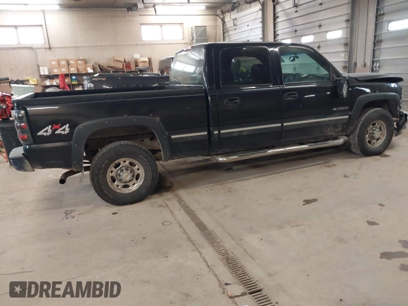 2001 Chevrolet Silverado 1500HD LS with VIN 1GCGK13U41F129760, listed as a IAAI auction lot 41277010 with 244,905 mi miles and . Bid and sale history available at DreamBid. Image 4.