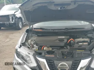 2017 Nissan Rogue SL Hybrid с VIN 5N1ET2MVXHC828724, выставлен на аукционе IAAI как лот 42578959 с пробегом 118 694 миль миль и . История ставок и продаж доступна на DreamBid. Изображение 17.