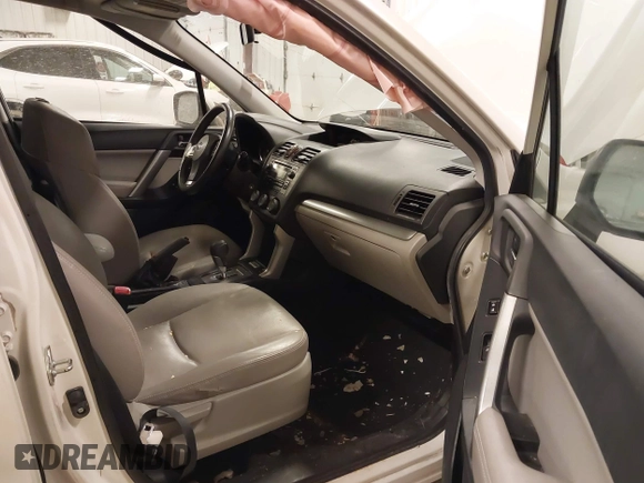 2015 Subaru Forester 2.5i Limited with VIN JF2SJAHC1FH447474, listed as a IAAI auction lot 41638702 with 224,584 mi miles. Bid and sale history available at carsss.com. Image 5.
