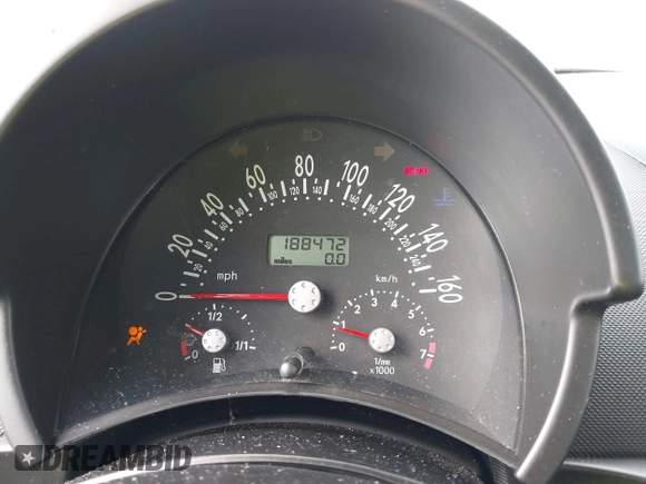 2003 Volkswagen Beetle GLX z VIN 3VWDD21C83M428634, wystawiony jako IAAI lot #42418633 z przebiegiem 188 472 mil mil oraz . Historia ofert i sprzedaży dostępna na DreamBid. Obrazek 7.