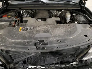 2017 Chevrolet Tahoe LT z VIN 1GNSKBKC8HR289441, wystawiony jako Copart lot #50791845 z przebiegiem 128 105 mil mil oraz Szkoda całkowita • Salvage title. Historia ofert i sprzedaży dostępna na DreamBid. Obrazek 12.