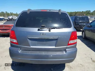 2006 Kia Sorento LX with VIN KNDJD733965596468, listed as a IAAI auction lot 41854438 with 205,028 mi miles and . Bid and sale history available at DreamBid. Image 15.